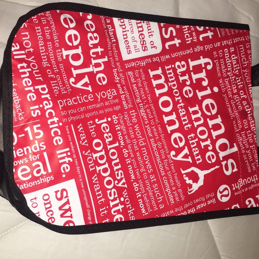 Lululemon bag